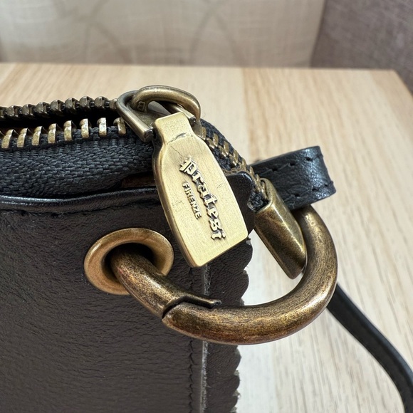 Pratesi Black Leather Crossbody Bag - Picture 3 of 11